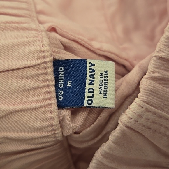 NWT Old Navy Pink Chinos - Picture 4 of 4